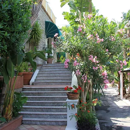 Baia Delle Sirene Hotel 3*