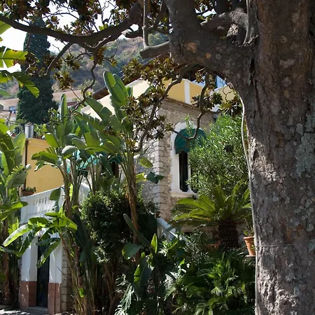 Baia Delle Sirene Taormina