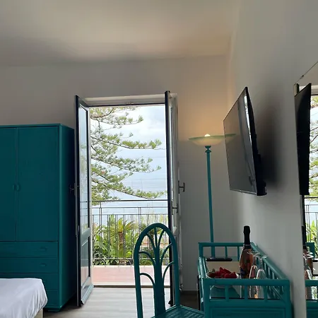 Baia Delle Sirene Taormina